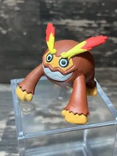 立体ポケモン図鑑No.158（ヒヒダルマ　単品ジャンク品）
