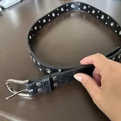 黒レザー スタッズ付きベルト