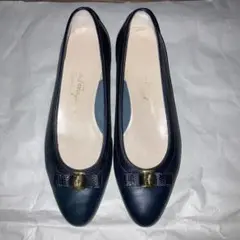 フェラガモ パンプス 24センチ