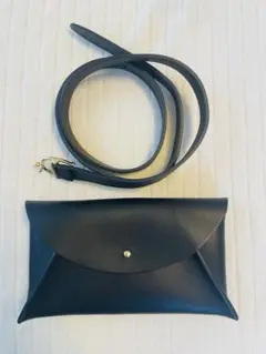 【新品未使用】マヌエラ　レザー　ポーチベルト　2way ショルダーバッグ 別注】＜MANUELA＞レザー ポーチベルト ショルダーバッグ ―2WAY―