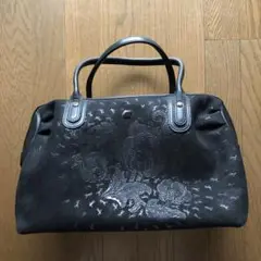 ✨美品✨印傳屋 ボストンバッグ ハンドバッグ ブラック 金具 レザー 和モダン 2025年最新】印傳屋 ボストンバッグの人気アイテム - メルカリ