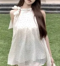 【SHEIN】ポルカドット柄　タイネックホルタートップス夏用