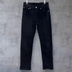 b7) EDWIN ストレートデニム ブラック　バックポケットに赤タグが可愛い