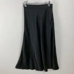 美品 BANANA REPUBLIC ロングフレアスカート サテン 光沢 上品