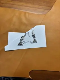 バットとボールのデザインピアス