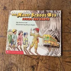 The Magic School Bus Inside the Earth 洋書