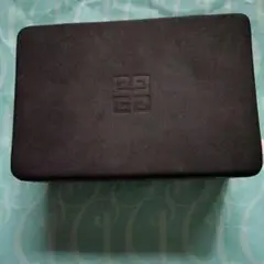 【新品・未使用品】箱入りGivenchy　ジュエリーボックス
