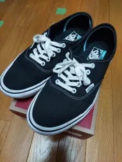 vans バンズ コンフィクッシュ オーセンティック 27 Authentic
