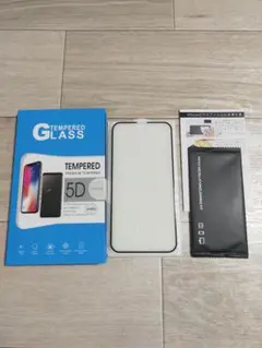 iPhone 13 Pro Max ガラスフィルム 黒縁