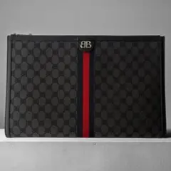 Item thumbnail for item 9289bea3-4313-4c57-a850-8b03e61ca9ca