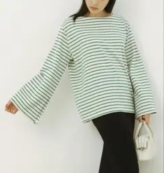 GALLARDAGALANTE フレアスリーブボーダーカットソー