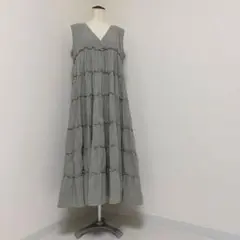 [美品] (ゆったり)adapt retailing ロングワンピース　コットン