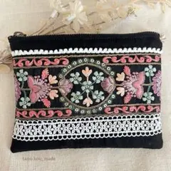 インド刺繍リボン　花柄ポーチ　ピンク　小物入れ　コスメポーチ　大人　即購入⭕️