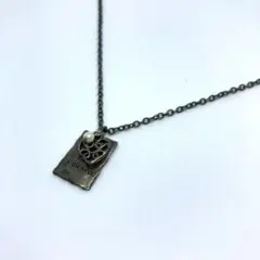【新品・送料無料・即購入OK】アンティーク調のハートのネックレス