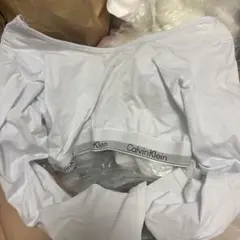 Calvin Klein 長袖Tシャツ ホワイト タグ無し