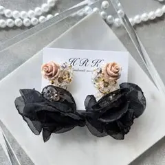 Item thumbnail for item a6711882-edfa-4288-bddb-e2c264cd4500