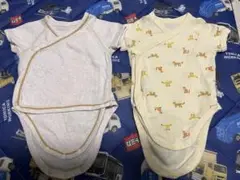 ユニクロ　半袖ボディスーツ　２枚セット
