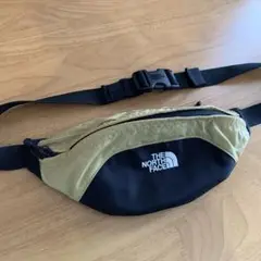 ノースフェイスボディバッグ