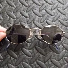 トラサルディ　TRUSSARDI　シルバー　メガネ　サングラス