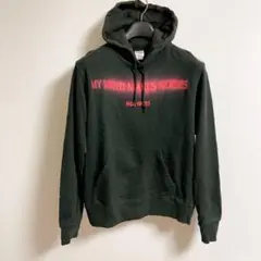 Item thumbnail for item b5a045ea-1e84-4ee8-8cf0-a3f61a0f1d6c