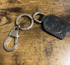 GUCCI ブラックレザー キーホルダー