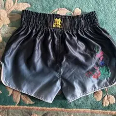MONGKOL キックボクシングショーツ