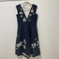 chestyデニムフラワー刺繍ワンピースロンパース