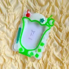 黄緑 メロンクリームソーダカードケース トレカケース チェリー