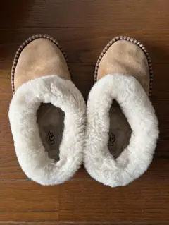 UGG WRIN ファーモカシン23 US6