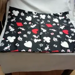 ふしぎの国のアリスのテーブルクロスです。