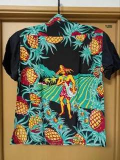 未使用 Mサイズ SUN SURF パイナップル収穫 サンサーフ