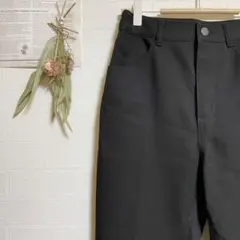 【ジーユー】カジュアルパンツ M ブラック シンプル 無地 定番 レディース