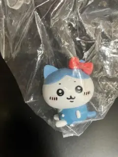 ハチワレ　サンリオ　ハローキティー　フィギュア　ちいかわ
