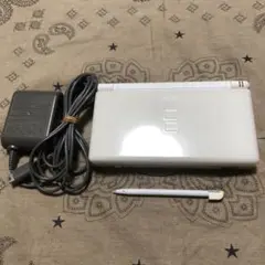 美品 ニンテンドー DS Lite クリスタルホワイト 本体