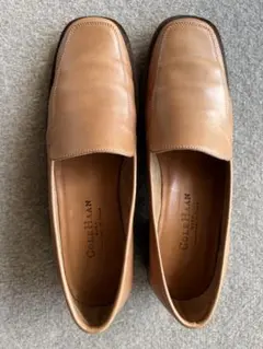 COLE HAAN ベージュレザー ローファー