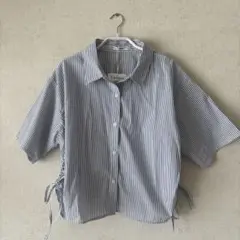 新品タグ付き Lutiqueラインストーン付きシャツ 半袖 リボン L