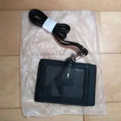 TRANSC 黒 パスケース ストラップ付き