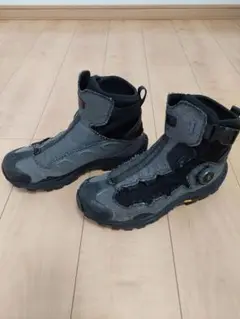 Item thumbnail for item f02dd7cb-c9c9-4428-8927-3b85bdfd1cda