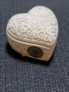 マルタ　ハート小物入れ