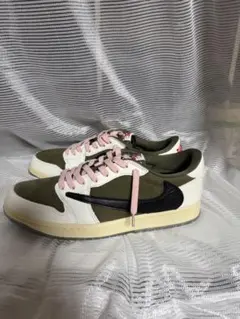 スニーカー　インソールガード　真空パック