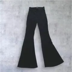 Item thumbnail for item bca4015f-61e8-4c11-b5d6-2d85a8c9f7d4