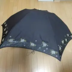 ミッシェルクラン 刺繍デザイン 黒 折りたたみ日傘