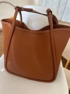 チャールズアンドキース*サークルハンドルバッグ