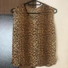 伊太利屋 アニマル ヒョウ柄 トップス M レディース