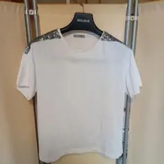 ⬛値下げ美品ZARA ホワイト スパンコール Tシャツ⬛