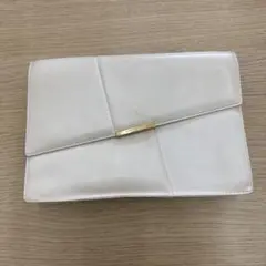 JUNKO KOSHINO ホワイトクラッチバッグ