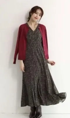小花柄マーメイドワンピース