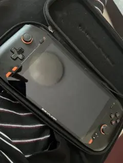 ONEXPLAYER mini （Ryzen7 6800U/32GB/2TB）