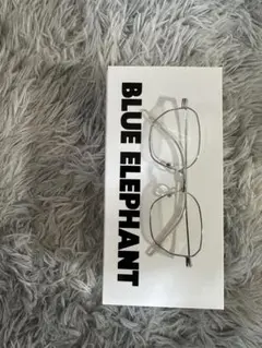 BLUE ELEPHANT クリアフレーム サングラス