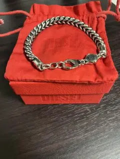 DIESEL シルバーチェーンブレスレット